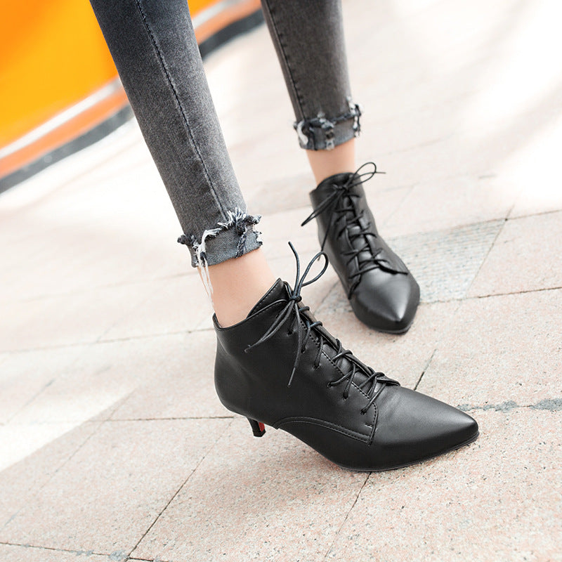 Lace Up Low Heeled Short Boots